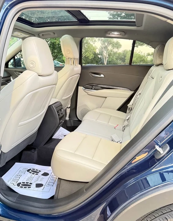 2019 Cadillac XT4 - Image 10 of 13