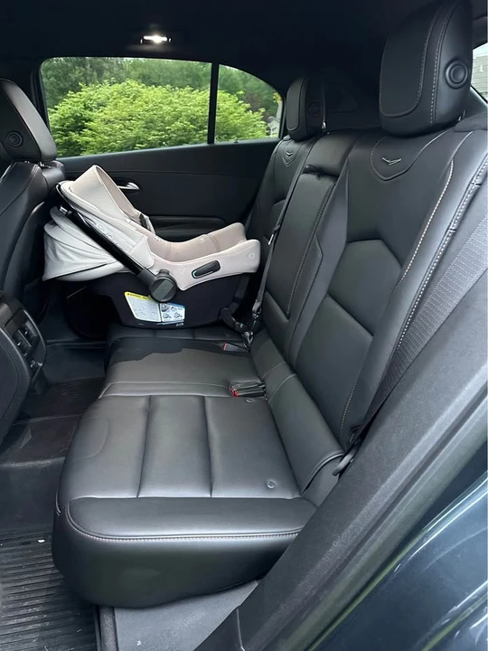 2019 Cadillac XT4 - Image 5 of 10