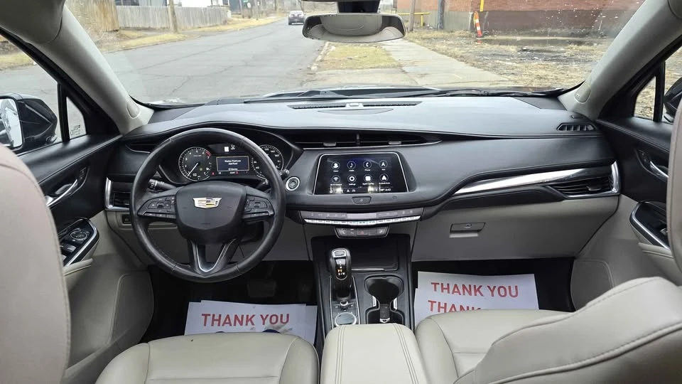 2019 Cadillac XT4 - Image 16 of 16