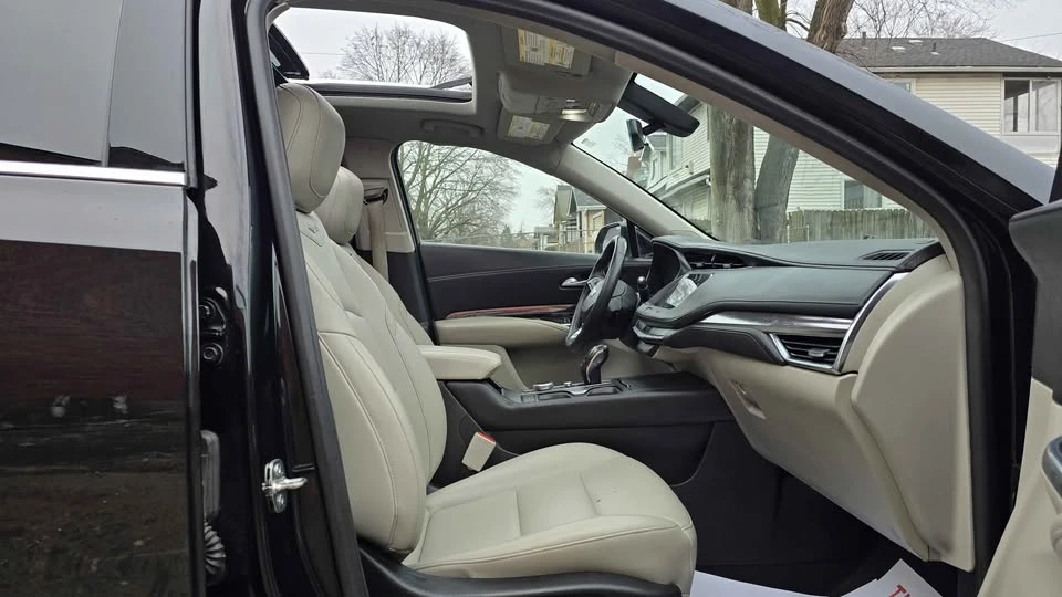 2019 Cadillac XT4 - Image 13 of 16