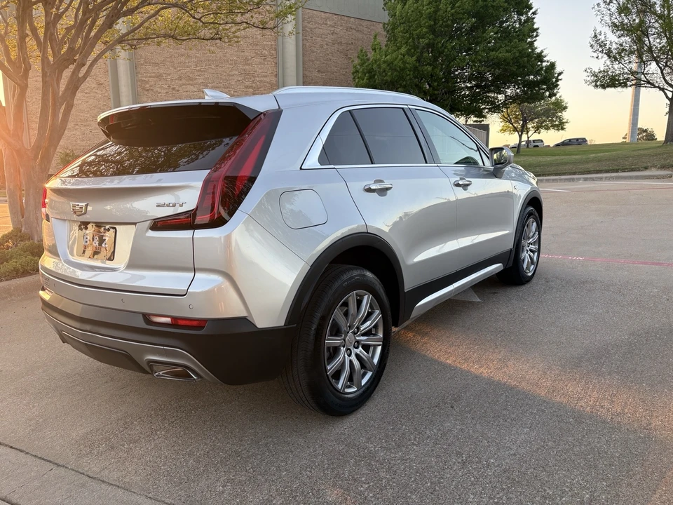 2019 Cadillac XT4 - Image 4 of 16