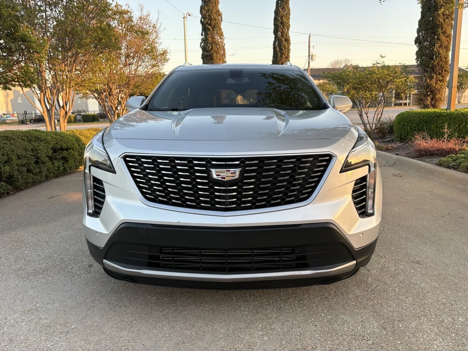 2019 Cadillac XT4 - Image 2 of 16