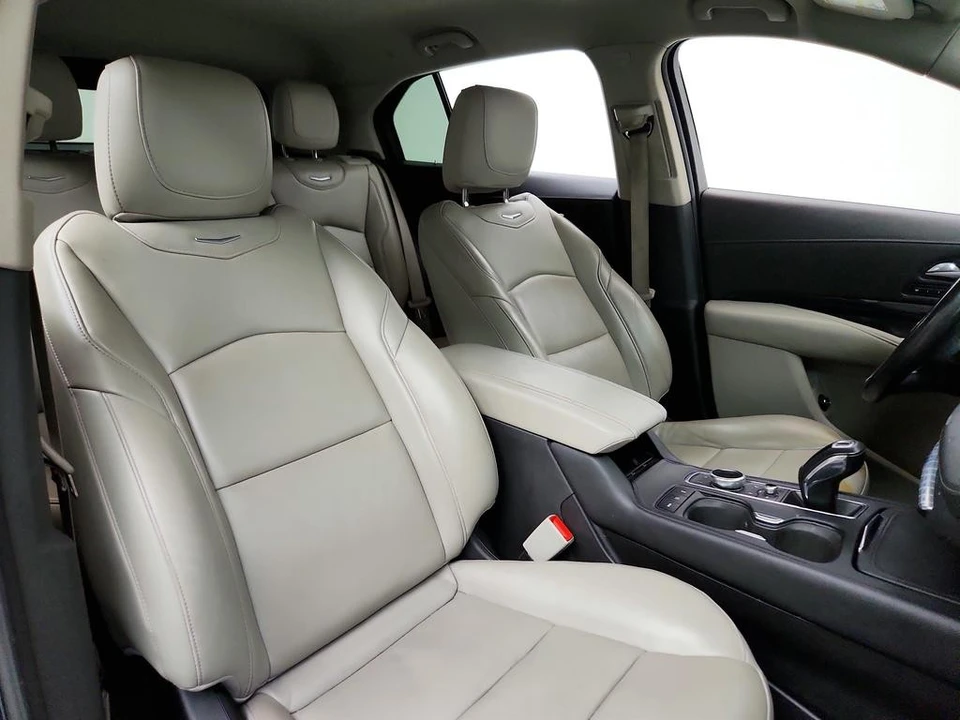 2019 Cadillac XT4 - Image 27 of 31