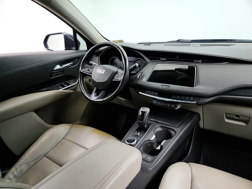 2019 Cadillac XT4 - Image 26 of 31