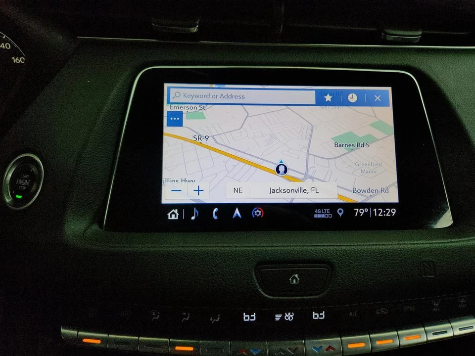 2019 Cadillac XT4 - Image 19 of 31
