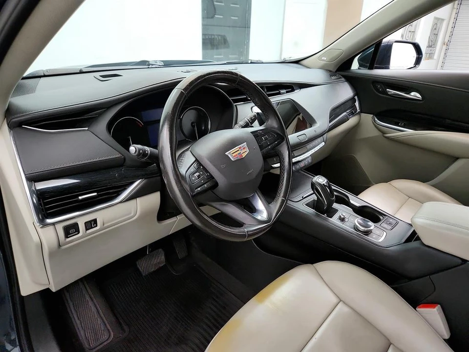 2019 Cadillac XT4 - Image 13 of 31
