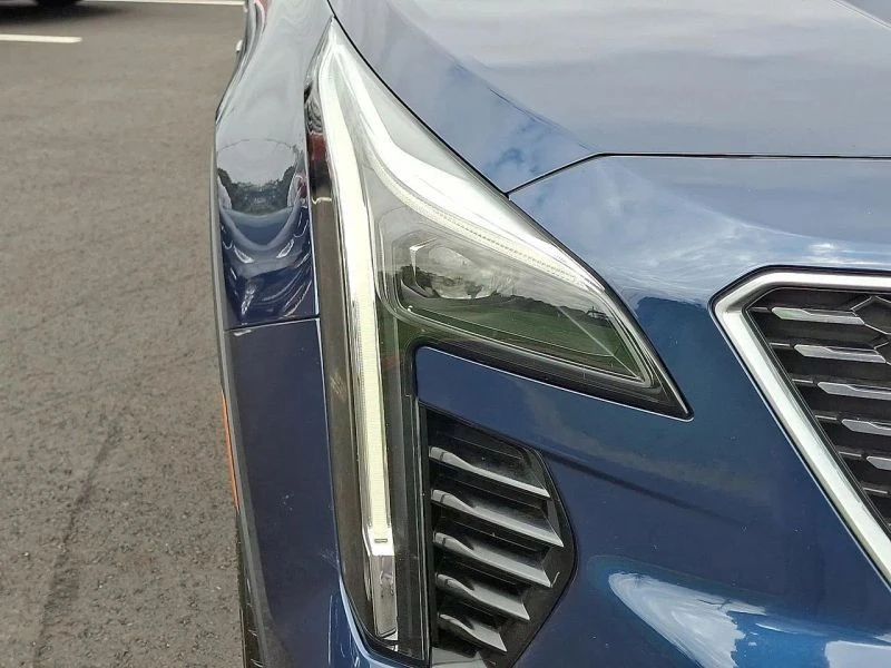 2019 Cadillac XT4 - Image 9 of 12