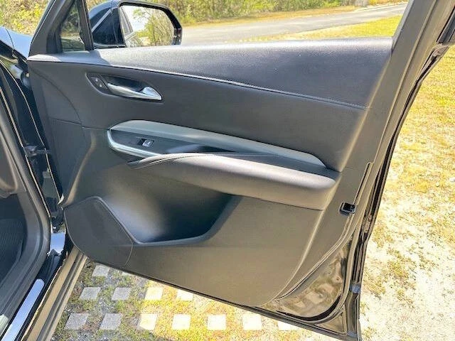2019 Cadillac XT4 - Image 29 of 31