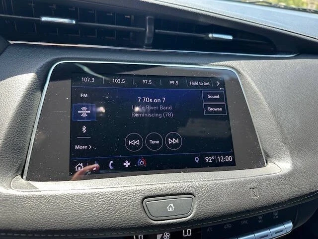 2019 Cadillac XT4 - Image 14 of 21