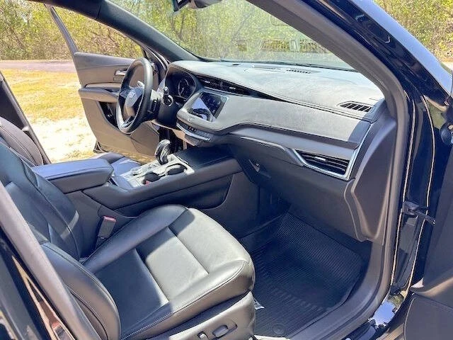 2019 Cadillac XT4 - Image 19 of 21