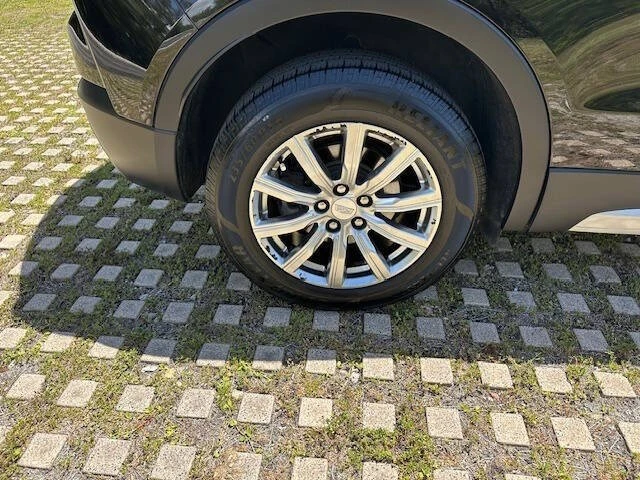2019 Cadillac XT4 - Image 16 of 21