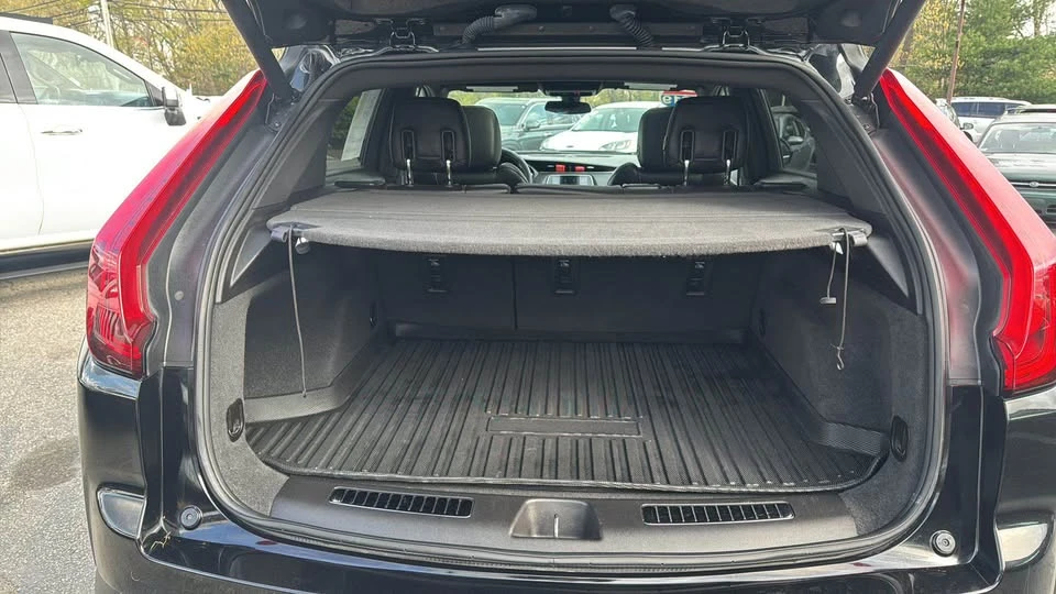2019 Cadillac XT4 - Image 17 of 20