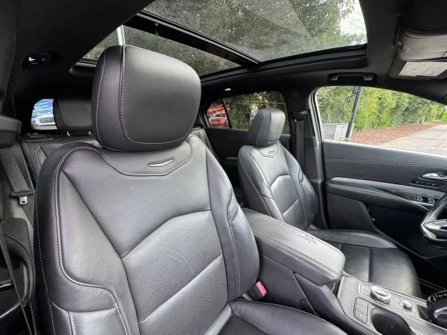 2019 Cadillac XT4 - Image 27 of 31