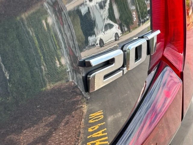 2019 Cadillac XT4 - Image 10 of 31