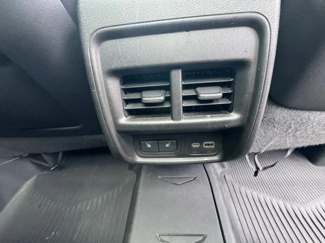 2019 Cadillac XT4 - Image 21 of 31