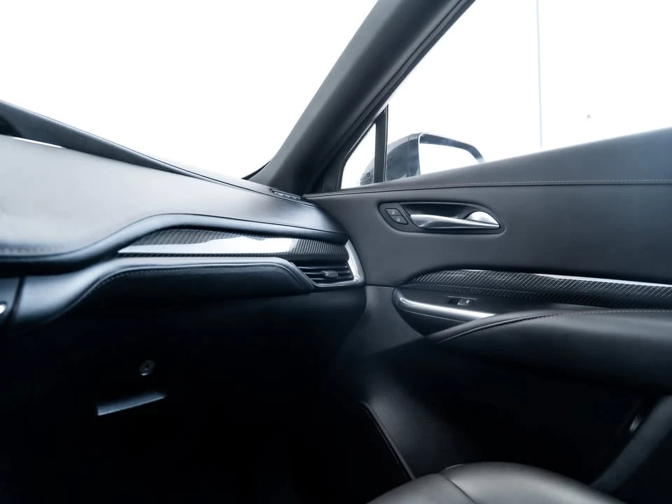 2019 Cadillac XT4 - Image 17 of 19