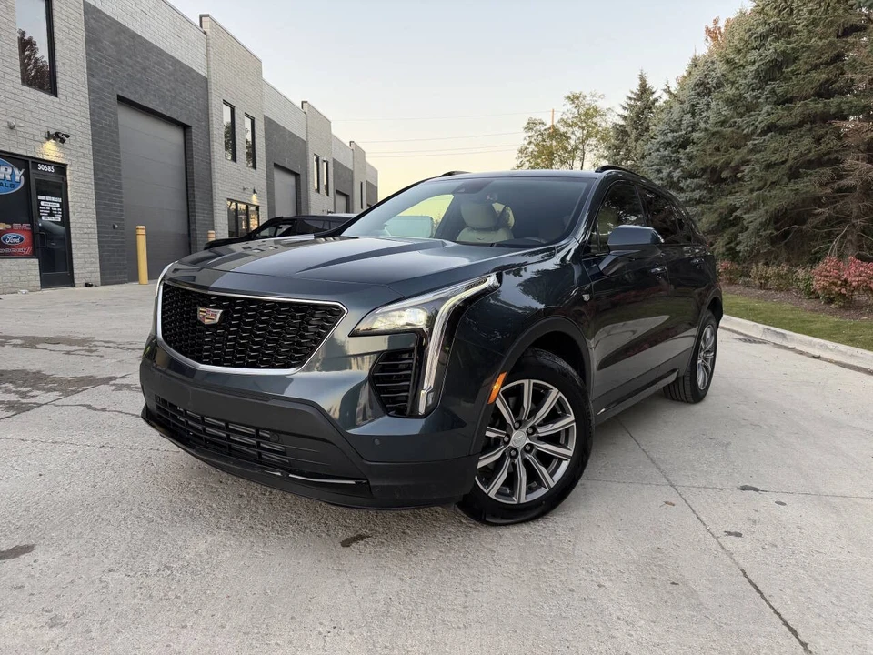 2019 Cadillac XT4 - Image 2 of 21