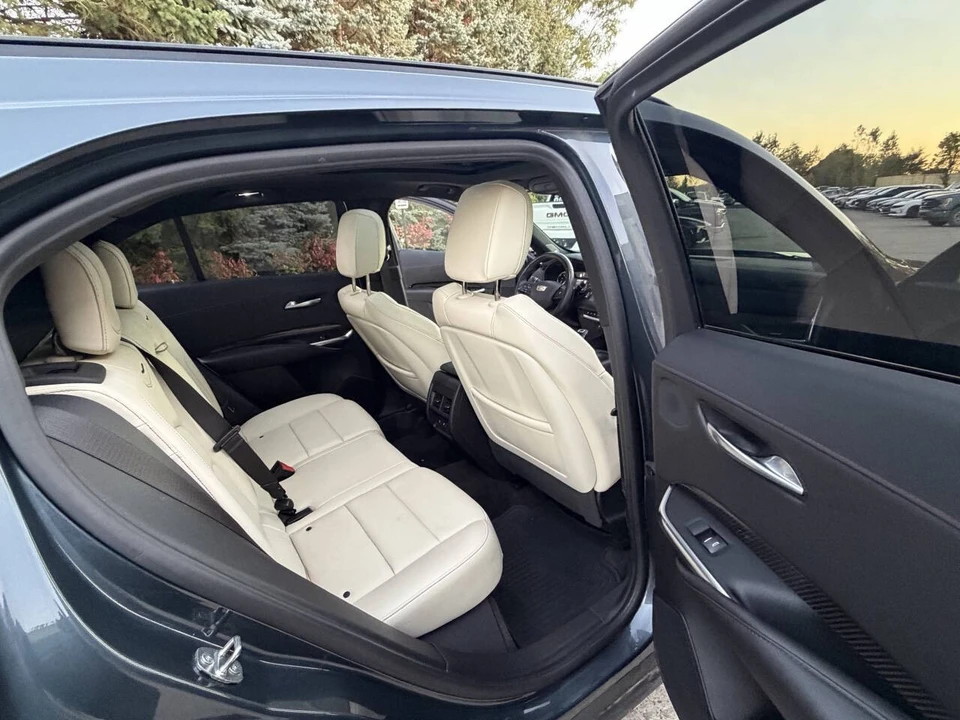2019 Cadillac XT4 - Image 14 of 21