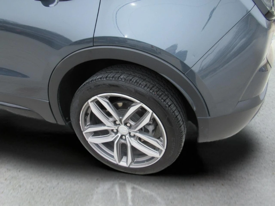2019 Cadillac XT4 - Image 4 of 21