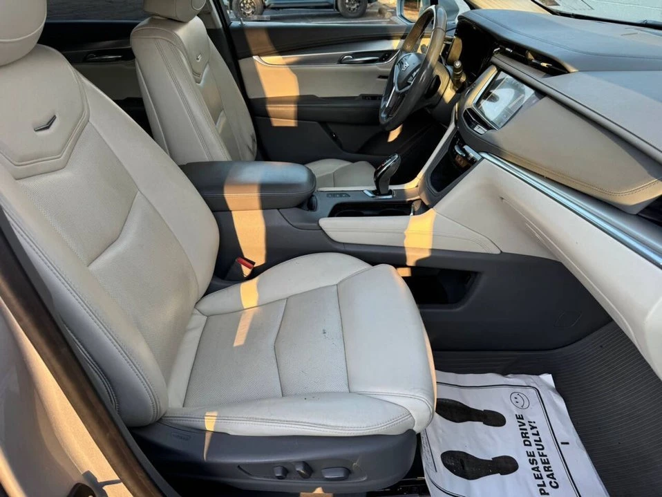 2019 Cadillac XT5 - Image 11 of 20