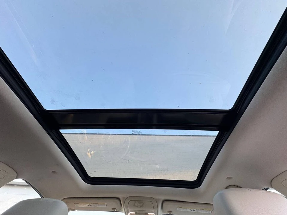 2019 Cadillac XT5 - Image 19 of 20