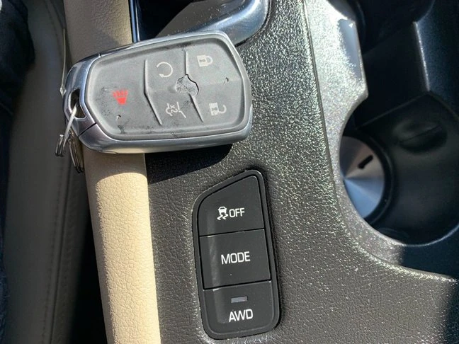 2019 Cadillac XT5 - Image 16 of 20