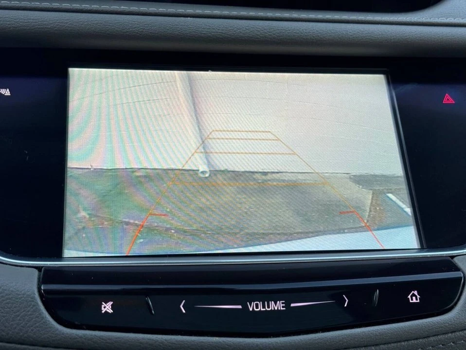 2019 Cadillac XT5 - Image 10 of 20