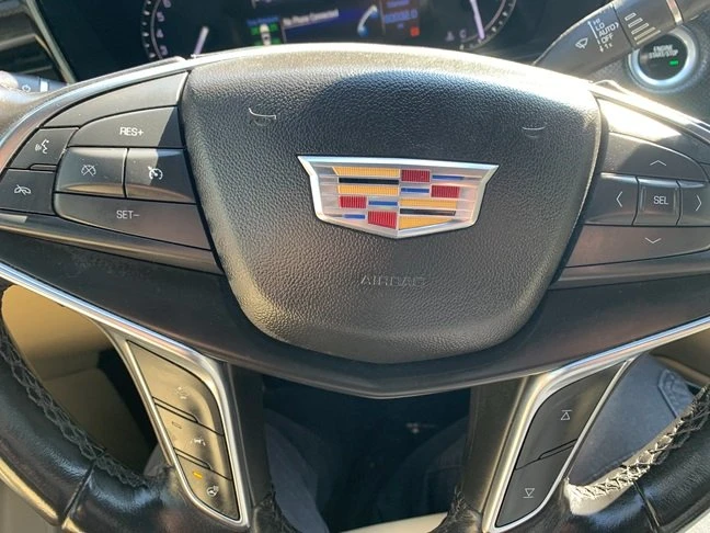 2019 Cadillac XT5 - Image 19 of 20
