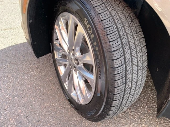 2019 Cadillac XT5 - Image 5 of 20