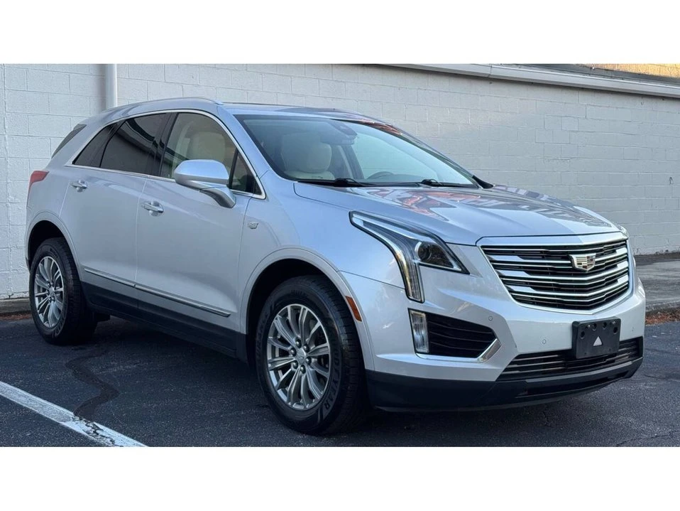 2019 Cadillac XT5 - Image 2 of 20