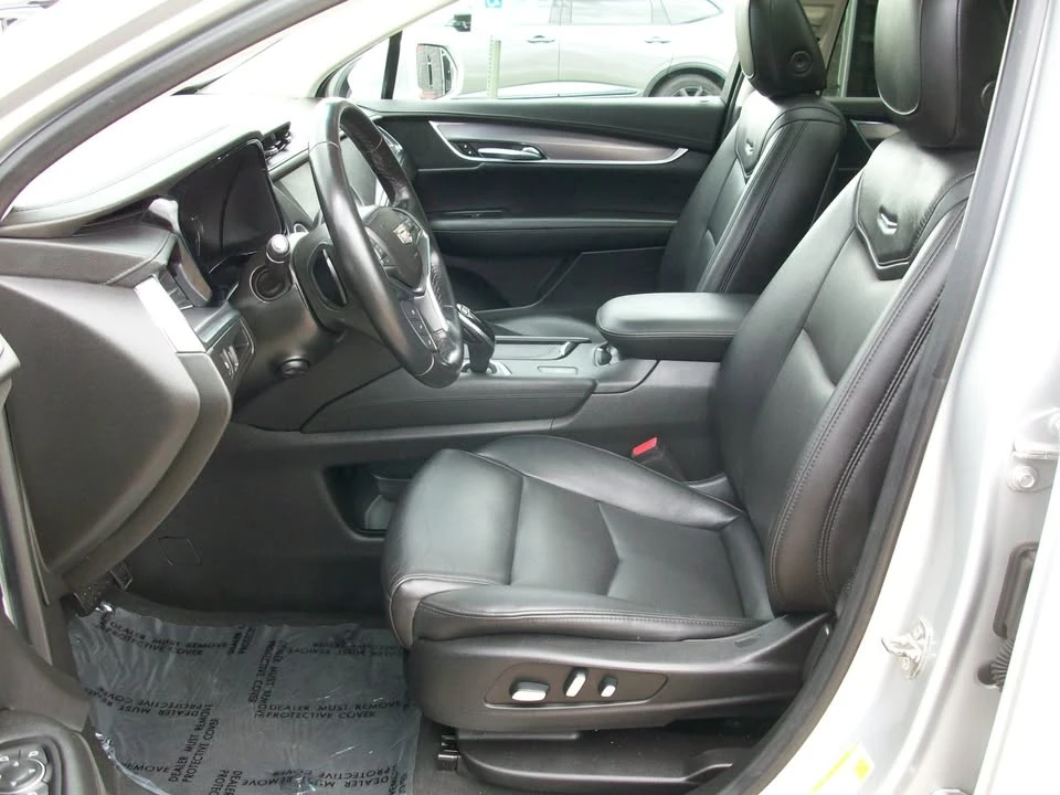 2019 Cadillac XT5 - Image 10 of 20