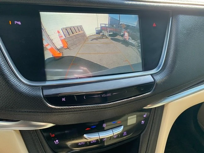2019 Cadillac XT5 - Image 17 of 20