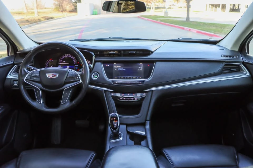 2019 Cadillac XT5 - Image 12 of 19
