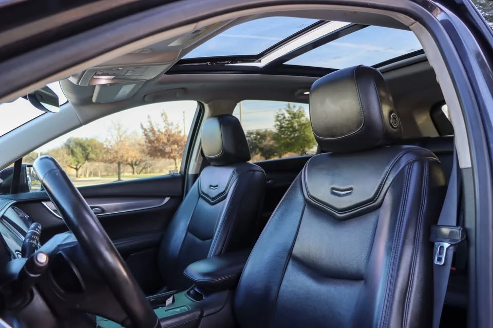 2019 Cadillac XT5 - Image 6 of 19