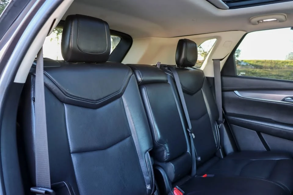 2019 Cadillac XT5 - Image 8 of 19