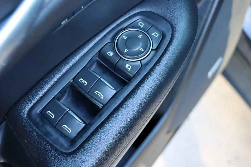 2019 Cadillac XT5 - Image 5 of 19