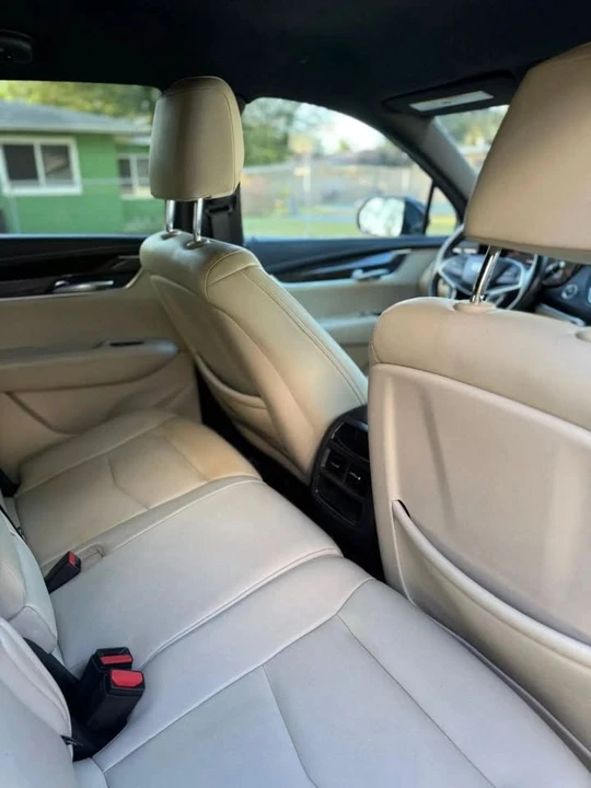 2019 Cadillac XT5 - Image 14 of 19