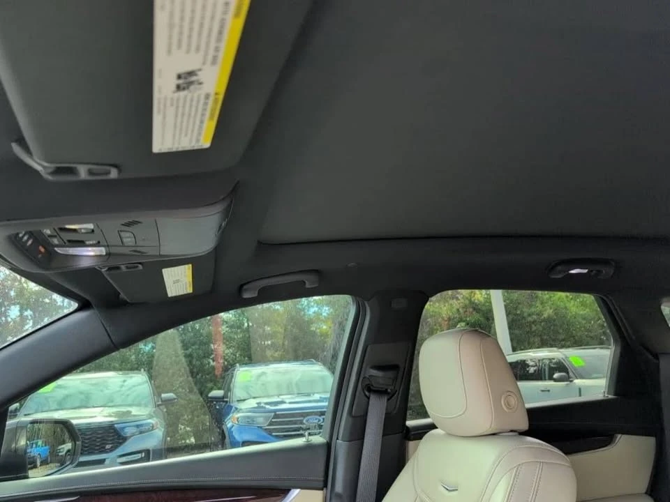 2019 Cadillac XT5 - Image 10 of 20
