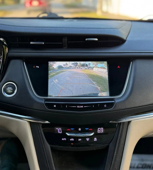 2019 Cadillac XT5 - Image 12 of 19