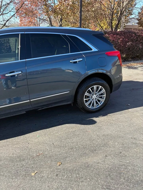 2019 Cadillac XT5 - Image 4 of 17