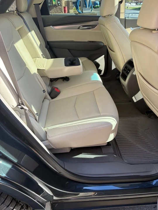 2019 Cadillac XT5 - Image 9 of 17