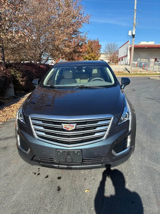 2019 Cadillac XT5 - Image 2 of 17