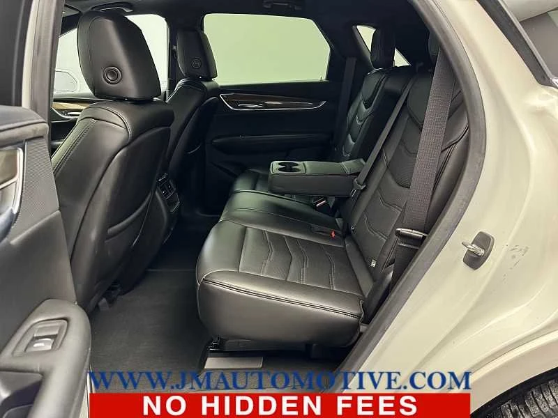 2019 Cadillac XT5 - Image 15 of 20
