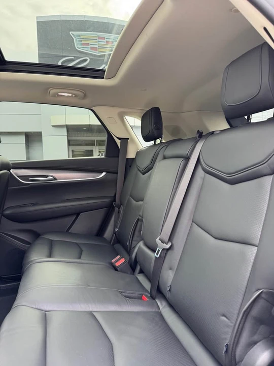 2019 Cadillac XT5 - Image 14 of 15