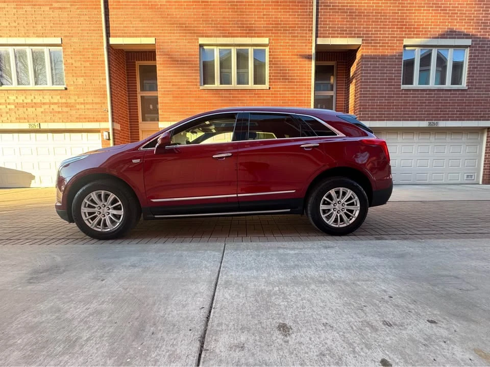 2019 Cadillac XT5 - Image 2 of 13