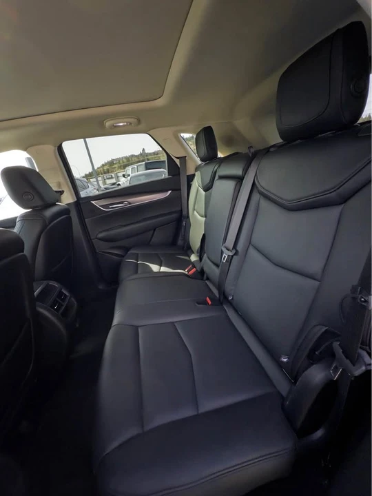 2019 Cadillac XT5 - Image 13 of 17