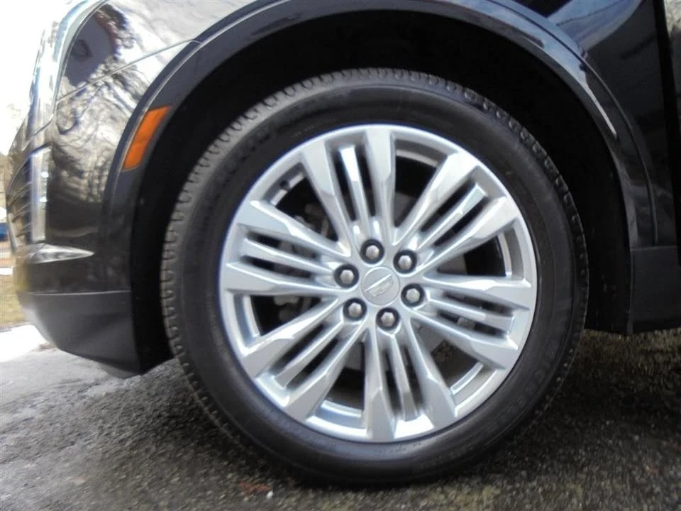 2019 Cadillac XT5 - Image 10 of 20