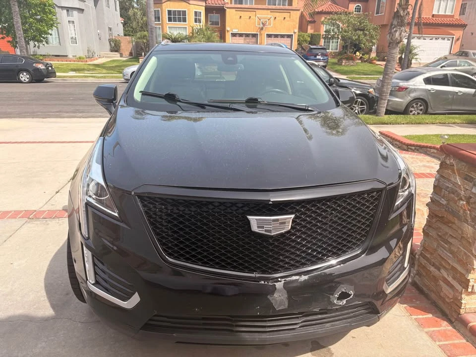 2019 Cadillac XT5 - Image 2 of 3