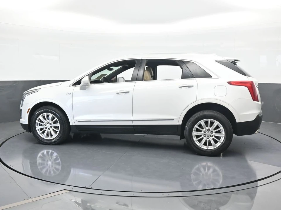 2019 Cadillac XT5 - Image 3 of 12
