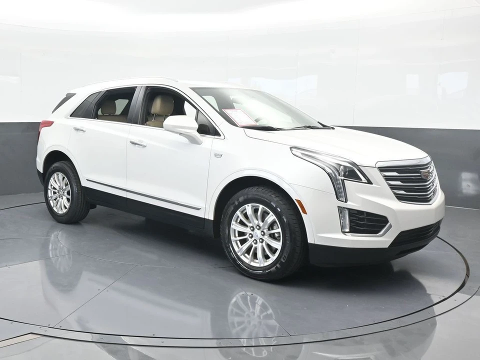 2019 Cadillac XT5 - Image 8 of 12